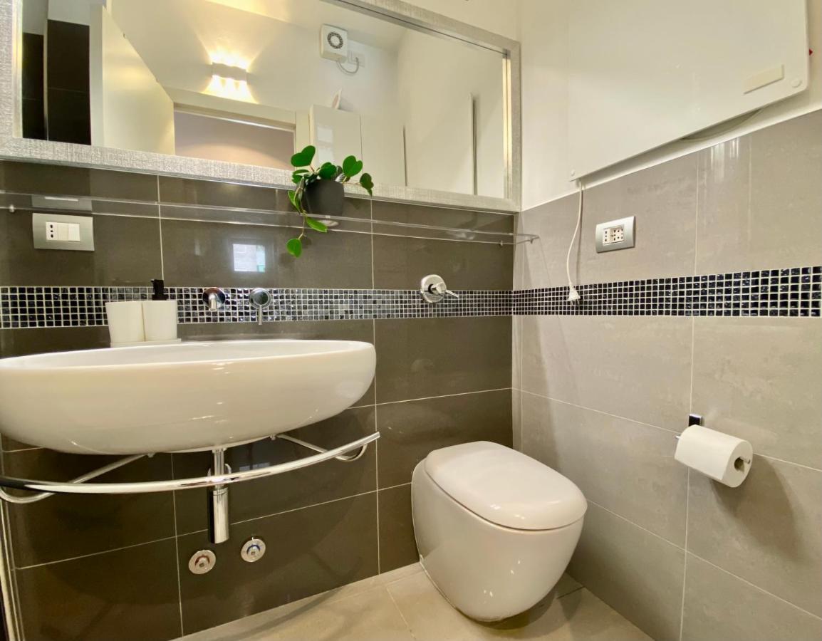 Future Apartments Bisceglie Milan Exterior photo