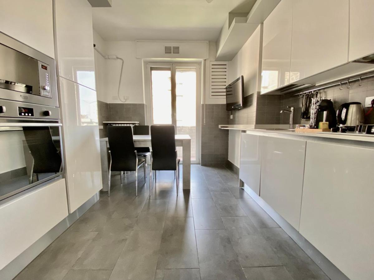 Future Apartments Bisceglie Milan Exterior photo